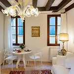 La Petite Dogaressa Apartment