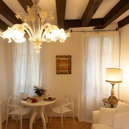 La Petite Dogaressa Apartamento *